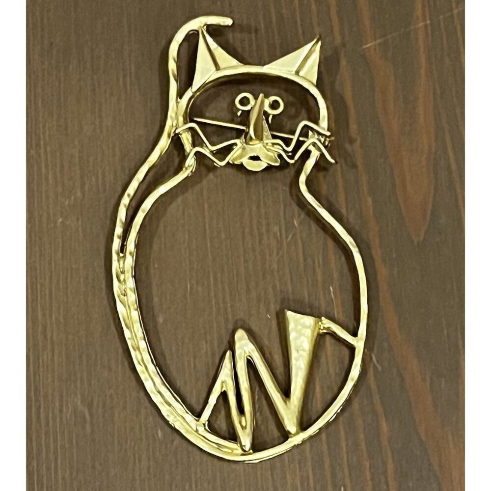 Vintage Large Fat Cat Pin Brooch Abstract Outline Goldtone Modern Artsy 80s 3.5"